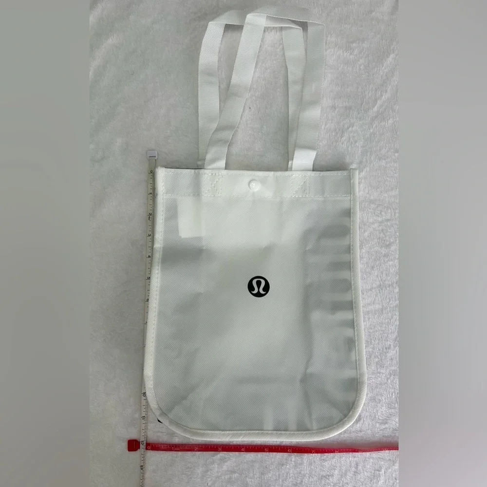 Lululemon White/Black Reusable Tote Bag with snap